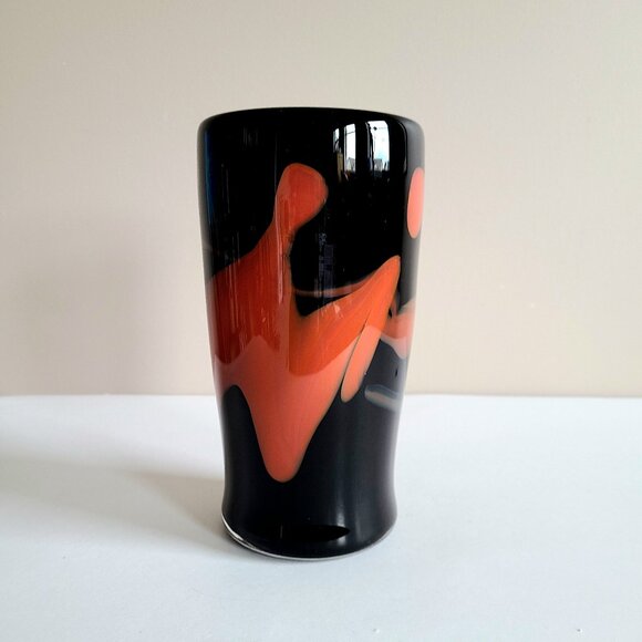 Hadeland Gro Bergslien or Murano Glass Black and Red Vase. Signed. - Picture 1 of 8